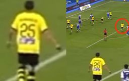 Η γροθιά του Γαλανόπουλου ήταν ήδη έτοιμη: Η κίνηση του μέσου της ΑΕΚ πριν από το γκολ που δεν πρόσεξε κανείς