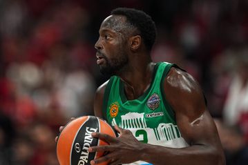 Ο Γκραντ απόκαλυψε τον αριθμό που θα φοράει με την Εθνική των ΗΠΑ στο AmeriCup (pic)