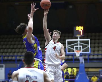 Γιώργος Μπουρνελές: Ο νεαρός που «κέρδισε» τον Γιώργο Μπαρτζώκα