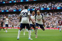 Ιδανικό ξεκίνημα για την Τότεναμ, θριαμβευτική επιστροφή για τη Σάντερλαντ στην Premier League