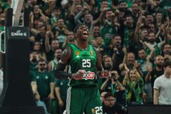 Το «τρομακτικό» ρόστερ του Παναθηναϊκού και οι ευχάριστοι... πονοκέφαλοι του Αταμάν