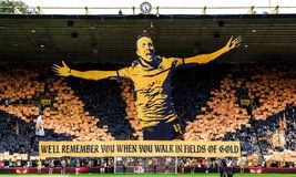 Το συγκινητικό κορεό που έφταιξαν οι φίλοι της Γουλβς για τον Ζότα (pic & vid)