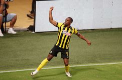 Ο Κουτέσα έφερε στη Νέα Φιλαδέλφεια τον... Χάρι Πότερ και μια γλυκιά ιστορία πίσω από τον πανηγυρισμό του