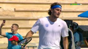 «Τσιτσιπάς, Τσιτσιπάς!»: Σείστηκε το Καλλιμάρμαρο μετά από έναν πόντο του Έλληνα τενίστα