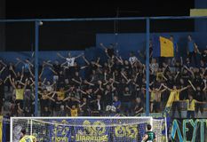 «Γιούχα» και εκνευρισμός από τον κόσμο του Παναιτωλικού με παίκτες και Σούρερ