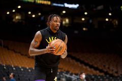 Η αγορά της Ασίας στηρίζει τον Ντουάιτ Χάουαρντ και το Γκόλντεν Στέιτ σκέφτεται να το εκμεταλλευτεί (vids)