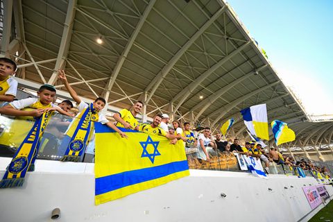 Η αγγλική αστυνομία απαγορεύει την παρουσία Ισραηλινών οπαδών στο Άστον Βίλα - Μακάμπι Τελ Αβίβ