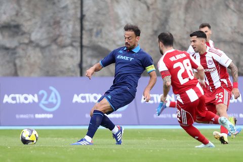 Τα κάνει όλα στα 37 του: Το «show» του Χαβιέ Ματίγια κόντρα στον Ολυμπιακό Β'