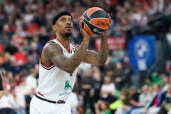 Νέο πλήγμα με Λορέντζο Μπράουν για την Αρμάνι Μιλάνο