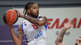 Πάτησαν γκάζι και πήραν διψήφιο προβάδισμα με σερί 13-0 οι «Κυανέρυθροι»