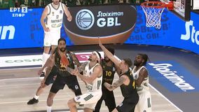 Παναθηναϊκός - Άρης | Φοβερό no-look καλάθι από τον Χουάντσο!