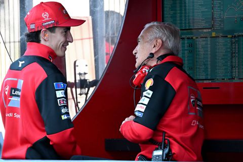 Μαρκ Μάρκεθ: «Αισθάνομαι περίεργα να παρακολουθώ από την εξέδρα»