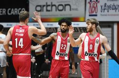 Άνετα ο Ολυμπιακός στην Πάτρα και συνέχεια στο απόλυτο σερί