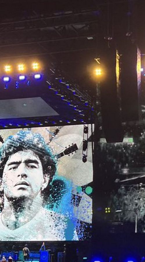 Oι Oasis αφιέρωσαν το Live Forever στον Μαραντόνα και αποθεώθηκαν στο Μπουένος Άιρες (vid)