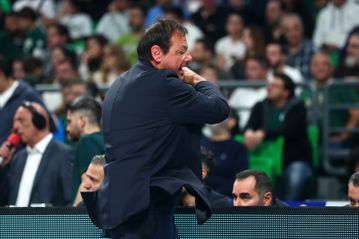 Αταμάν: «Καταπληκτικός ο Φαρίντ - Περπατούσαμε στο πρώτο μέρος»