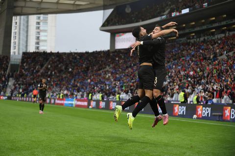 Η Πορτογαλία προκρίθηκε διαλύοντας με εννέα (!) γκολ την Αρμενία - Απίστευτη πρόκριση της Ιρλανδίας