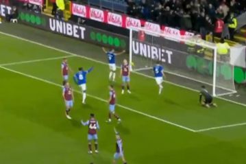 Νέα νίκη για την Έβερτον που «βύθισε» κι άλλο την Μπέρνλι στη βαθμολογία