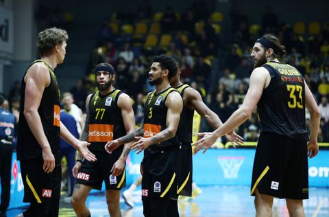 Η ΑΕΚ Betsson περιμένει πάνοπλη την Βόννη στη Sunel Arena