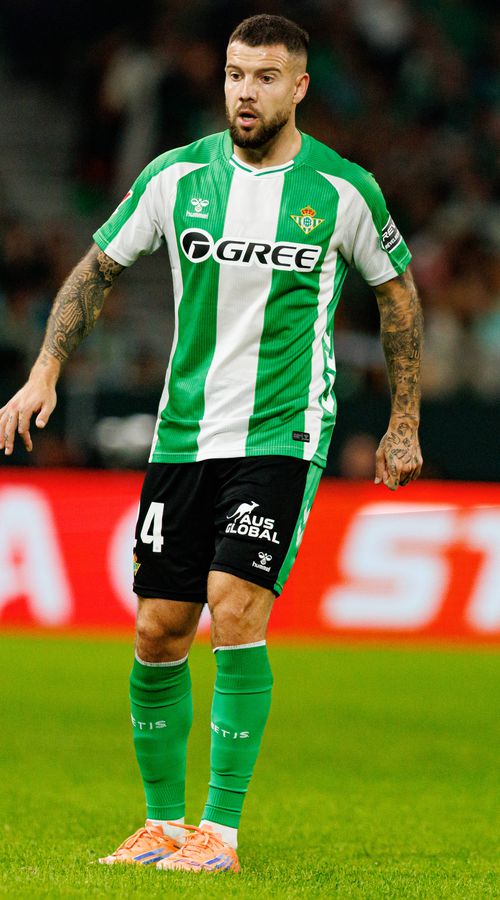 Ομοφοβικό σχόλιο σε παίκτη της Μπέτις κατά τη διάρκεια ζωντανής συνέντευξης (vid)