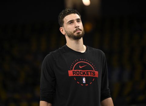 Αιχμές από τον Σενγκούν προς διαιτητές και Γιόκιτς