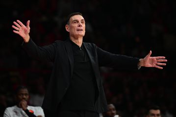 Απασφάλισε ο Μπαρτζώκας: «Όταν χάνουμε, κάθε απόφαση που παίρνω είναι λάθος, ενώ όταν κερδίζουμε...»