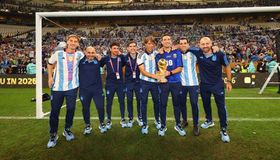 Λιονέλ Σκαλόνι: «Δεν είδα ξανά τον τελικό, o Μέσι είναι ο αρχηγός, σύντομα οι ανακοινώσεις για το μέλλον μου» (vidς)