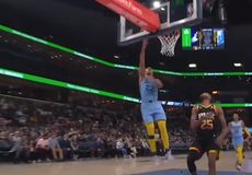 Οι Γκρίζλις διέλυσαν τους Σανς, ο Κάρι ακόμα σκοράρει κόντρα στους Ουίζαρντς (vids)