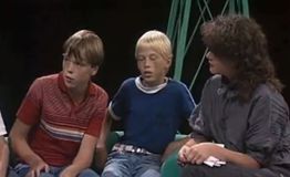 Ο 13χρονος Τεν Χαχ παρέδιδε «μαθήματα» προπονητικής στον Κρόιφ (vid)