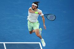 Πήρε την πρόκριση ο Τσιτσιπάς σε ματς - θρίλερ