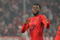 Ανατροπή με Ντέιβις: Κοντά στην ανανέωση συμβολαίου με την Μπάγερν