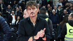 Γιαννακόπουλος: «Προτίμησα να πάρω Έλληνα παίκτη και ας μην βάλω ελληνική σημαία από πίσω» (vid)