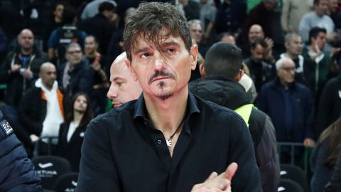 Γιαννακόπουλος: «Θα έρθω κάτω για να με βρίζετε 15.000» (vid)