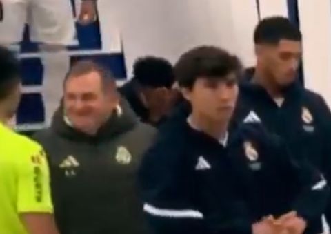 Συγκλονισμένος ο Βινίσιους από τις αποδοκιμασίες, στο πλευρό του ο Εμπαπέ (vid)