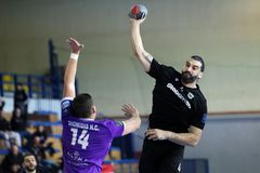 Ο ΠΑΟΚ «έπιασε» την ΑΕΚ στην κορυφή