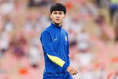 Συναγερμός στη Μπαρτσελόνα: Η Παρί Σεν Ζερμέν «αρπάζει» νεαρό αστέρι που εντυπωσίασε κόντρα στον Ολυμπιακό