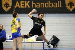 Η ασταμάτητη ΑΕΚ «καθάρισε» την Άρτα και παραμένει στην κορυφή πριν το ντέρμπι με τον ΠΑΟΚ