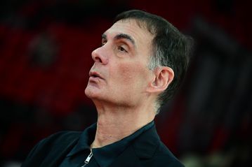 Μπαρτζώκας: «Ο κόσμος ήρθε να δει την ομάδα μας και είναι αδικαιολόγητο να σβήσουμε από το 25′ και μετά»