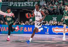 Σαλιού Νιάνγκ: Ιστορική εμφάνιση και ρεκόρ 23ετίας με τη Βίρτους