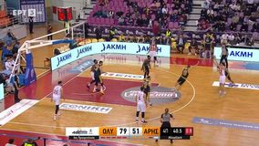 Το φοβερό buzzer beater του Πάπας