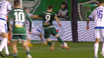 Στη συμβολή των δοκαριών το πλασέ του Σπόραρ