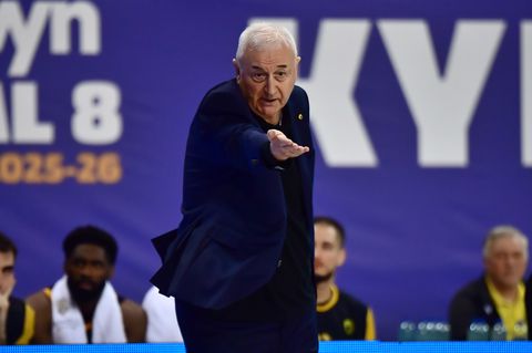 Σάκοτα: «Σαν να παίζεις ποδόσφαιρο χωρίς τερματοφύλακα»