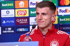 Κοστίνια: «Έχουμε μεγάλη θέληση για να κερδίσουμε τη Λεβερκούζεν»