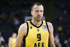 Χωρίς πλέι μέικερ η ΑΕΚ απέναντι στον Ολυμπιακό - Εκτός και ο Λεκαβίτσιους