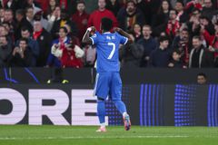 Το γκολ του Βινίσιους και ο πανηγυρισμός του που προκάλεσε την ένταση και τη διακοπή στο Μπενφίκα-Ρεάλ Μαδρίτης (vid)