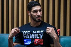 Καντέρ: Τι λέει στο βιβλίο του για Αταμάν, Παναθηναϊκό, Ολυμπιακό και Αντετοκούνμπο