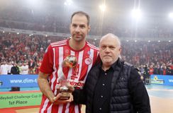 Συγχαρητήρια Κουντούρη στην ανδρική ομάδα βόλεϊ του Ολυμπιακού