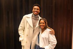 Γιάννης Αντετοκούνμπο: «Συγνώμη από την γυναίκα μου, αλλά το να παίρνεις πρωτάθλημα είναι καλύτερο από το να κάνεις σεξ»