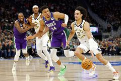 Οι Πέισερς έριξαν... κρύο νεαρό στα πρόσωπα των Μπακς, ο Αντετοκούνμπο δεν αντέδρασε και νίκησαν στο Μιλγουόκι (vids)