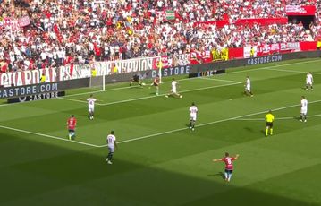 Η απίστευτη Θέλτα του Δουβίκα έβαλε σε μπελάδες τη Σεβίλλη