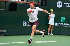 Στα... δύσκολα ο Τσιτσιπάς στο Μαϊάμι